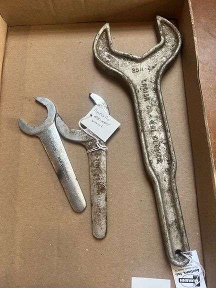 Dairy Tool & (2) Hydraulic Aircraft Wrenches