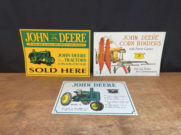 (3) John Deere SST Signs image