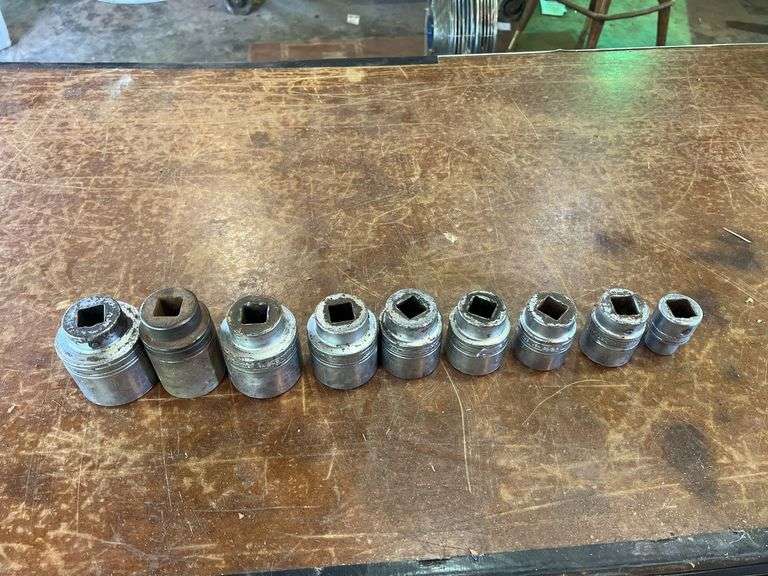(9) Snap0On 3/4" Sockets