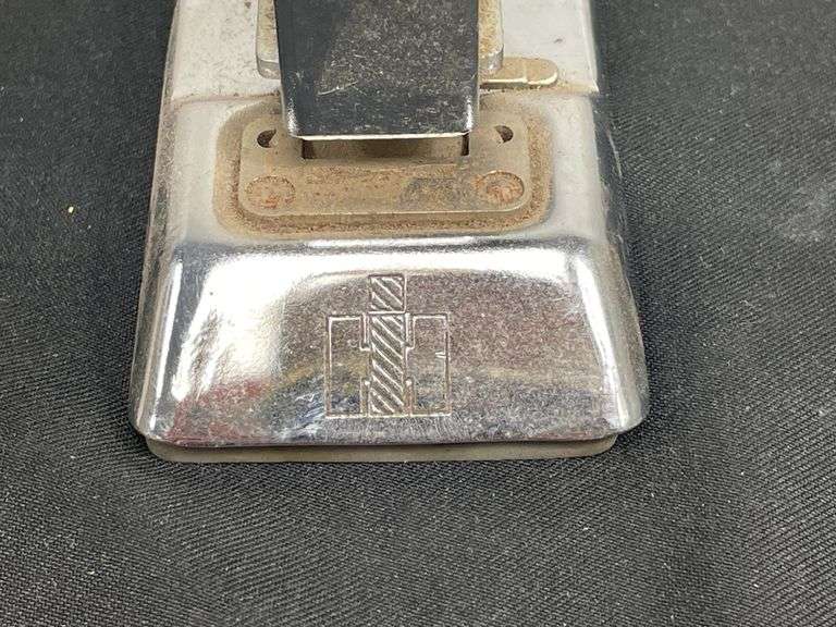 (4) IH Stapler, Rulers, Badge
