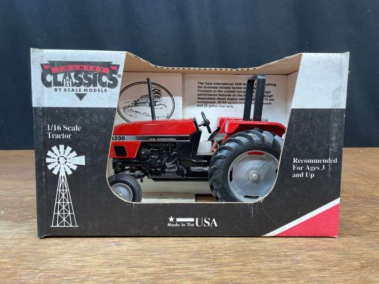 1/16 Case-IH 4230 NIB SM image