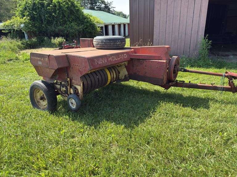 New Holland Hayliner 273 Square Baler image