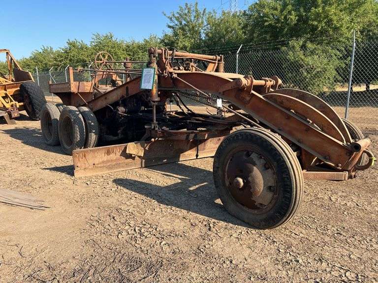 McCormick Road Grader image