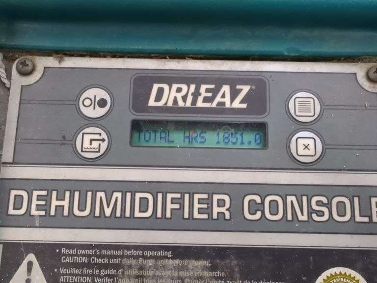 (1) Dri-eaz Evolution LRG Dehumidifier