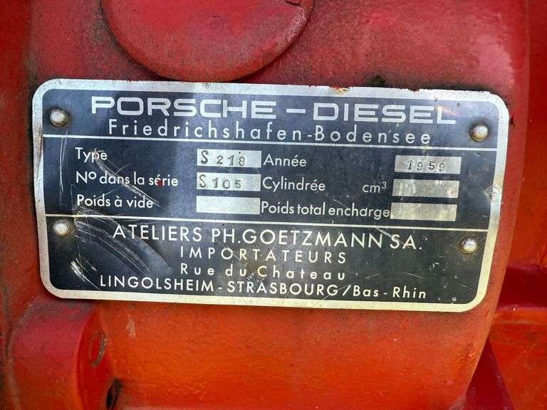 Porsche 2cyl vineyard