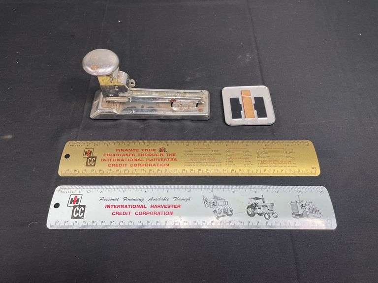 (4) IH Stapler, Rulers, Badge image