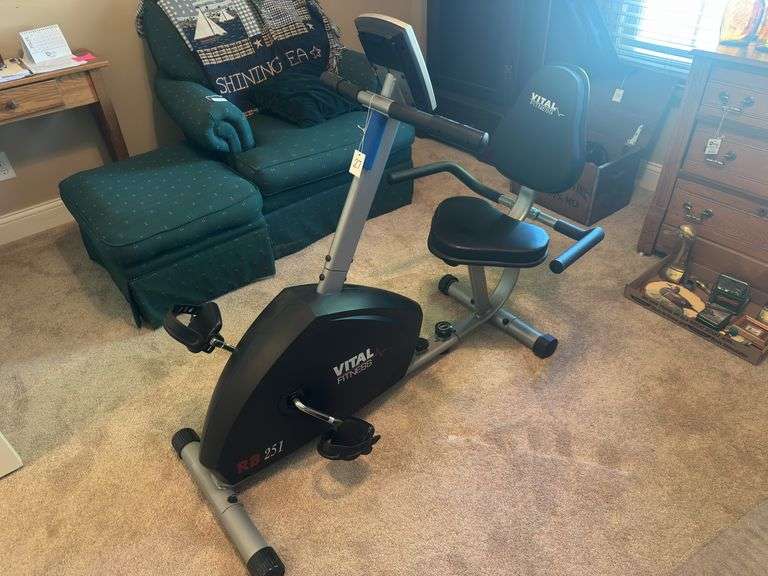 Sitting Exercise Bike (Vital Fitness) image