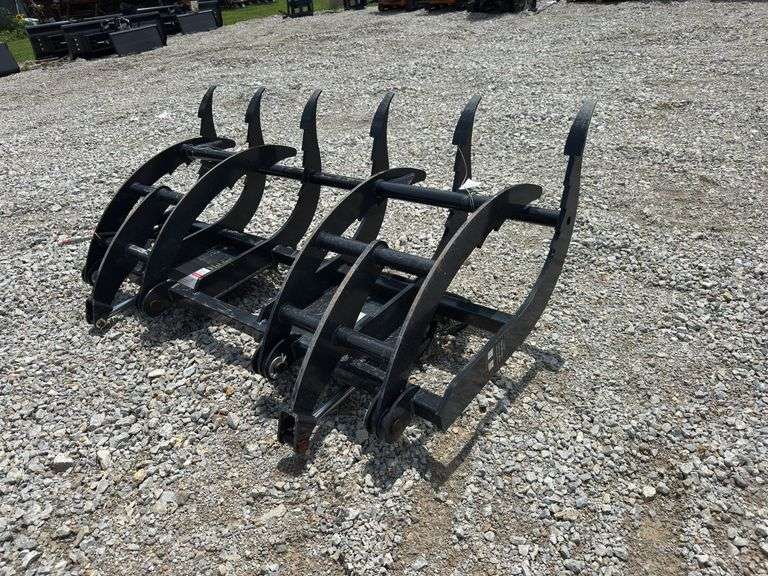 Skid Steer Brush Grapple image