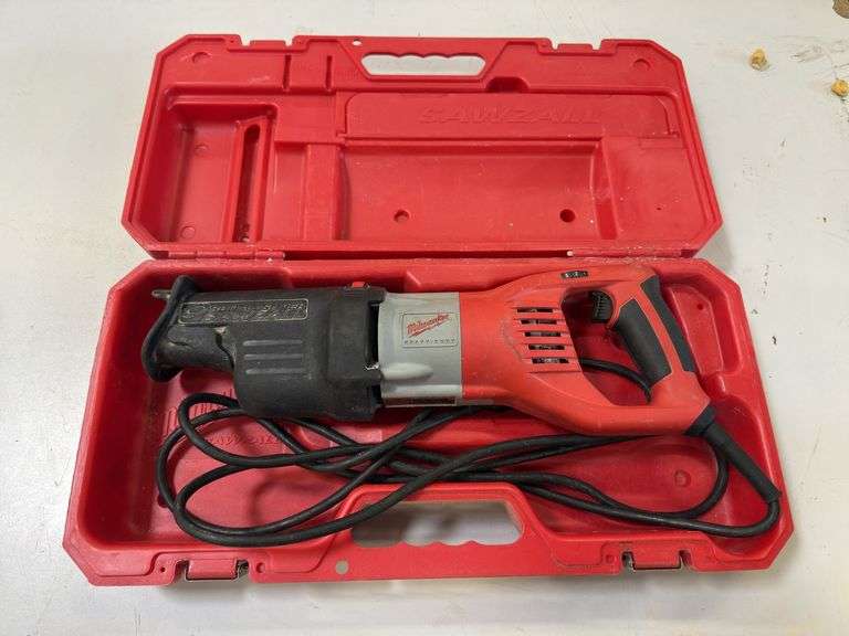 Milwaukee Orbital Super Sawzall