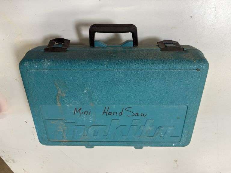 Makita 3-3/8” 5093D Mini Hand Saw