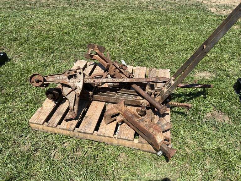 Antique Jacks image