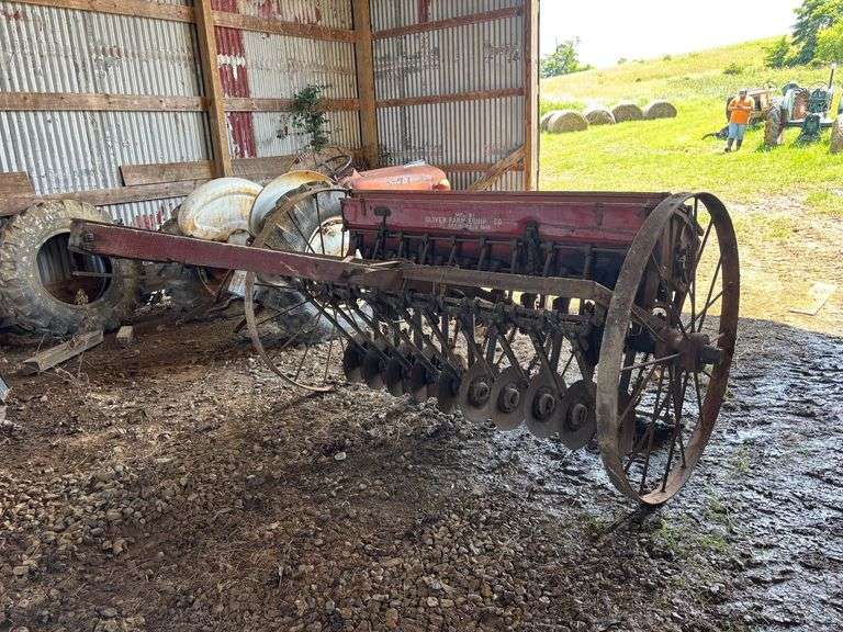 Superior 7FT Grain Drill image