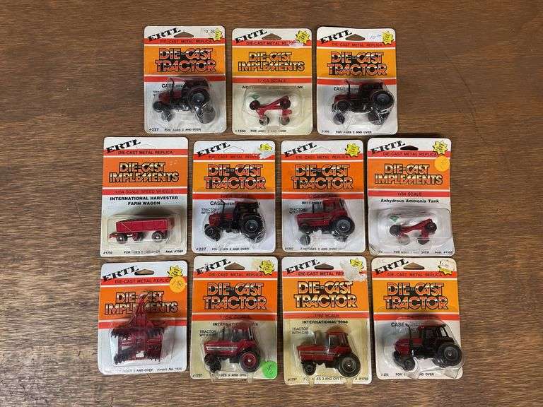 (11) 1/64 IH + Case-IH NIB Ertl image