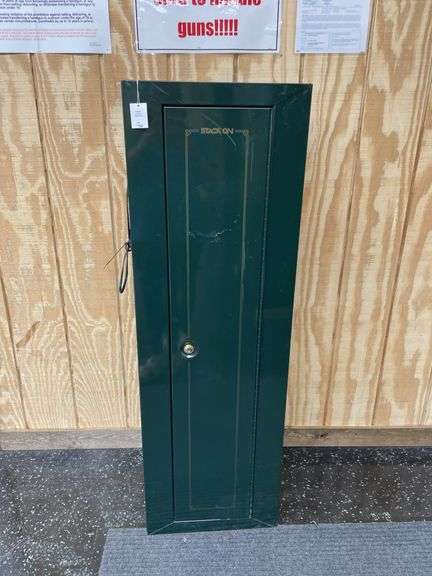 Stockton Steel Gun Safe with Shelf; Holds 6 Long Guns image