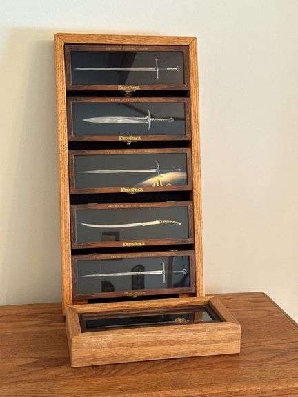 Lord of the Rings Sword Collection image