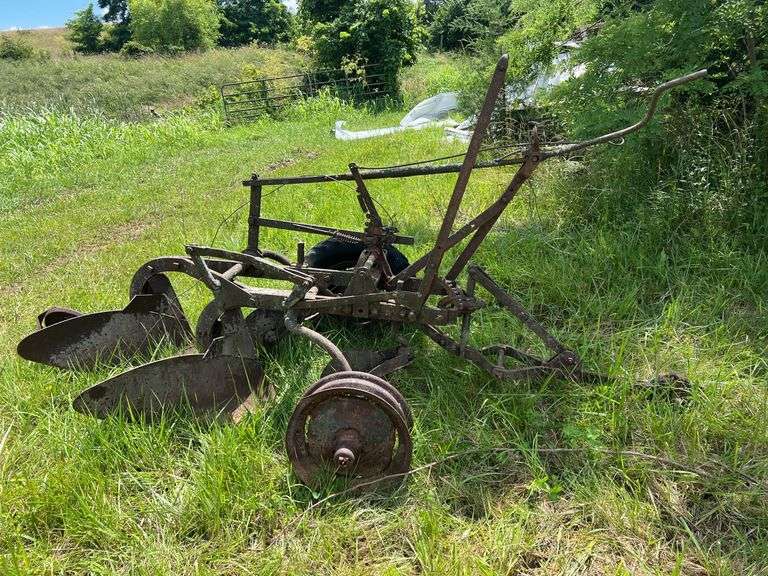 2 Bottom Plow