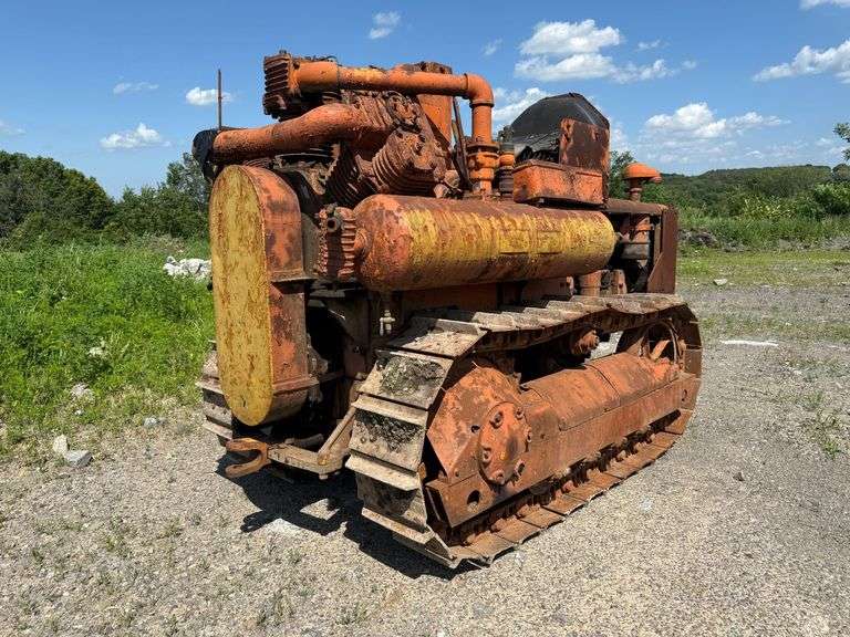 Caterpillar D4 Air Compressor Tractor image