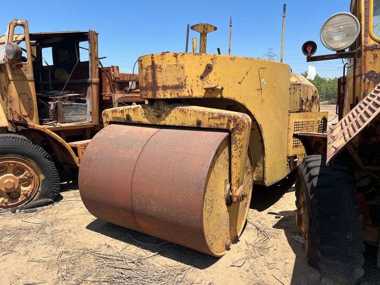 1951 Galion T5G Tandem Roller image