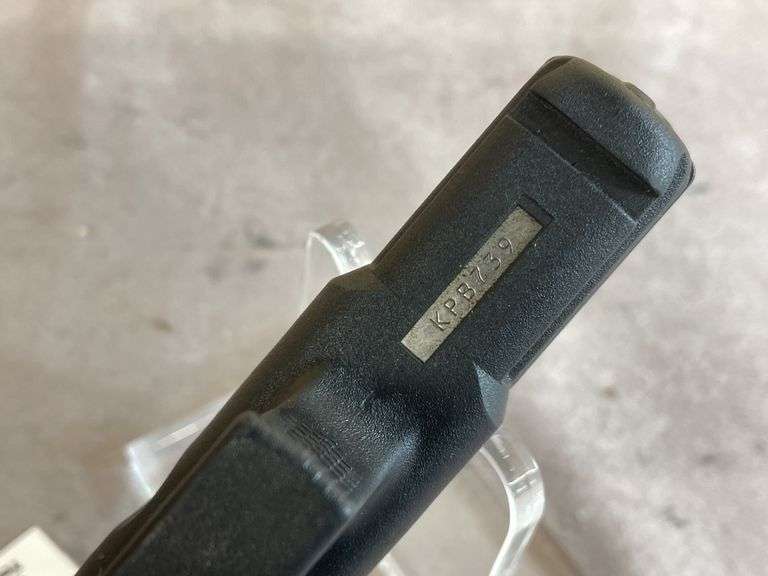 Glock Model 23  Gen 3 .40 S&W Semiauto Pistol