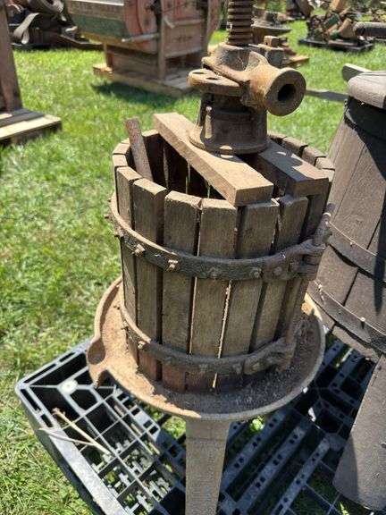 Berarducci Wine Press