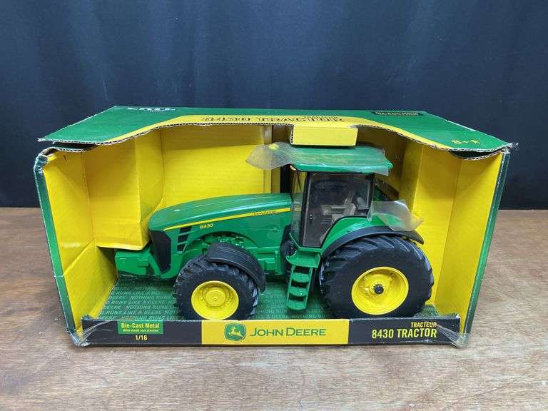 1/16 John Deere 8430 NIB Ertl image