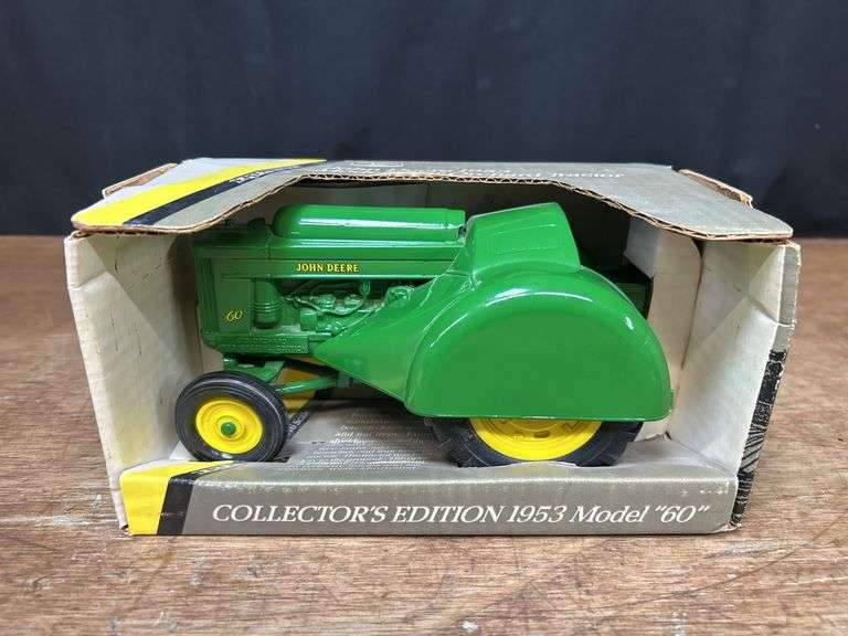 1/16 John Deere 60 Orchard Collector NIB Ertl image
