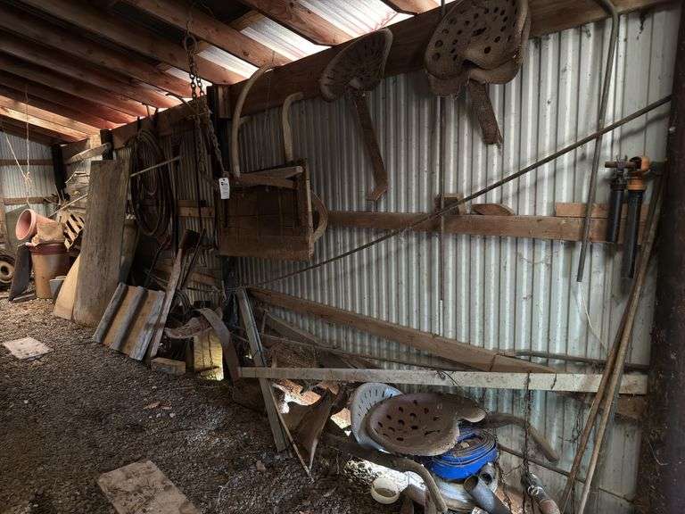 Contents East Wall Machine Shed Lean To image