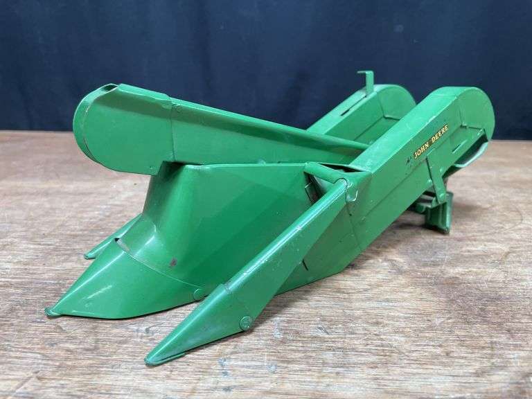 1/16 John Deere Corn Picker Eska image