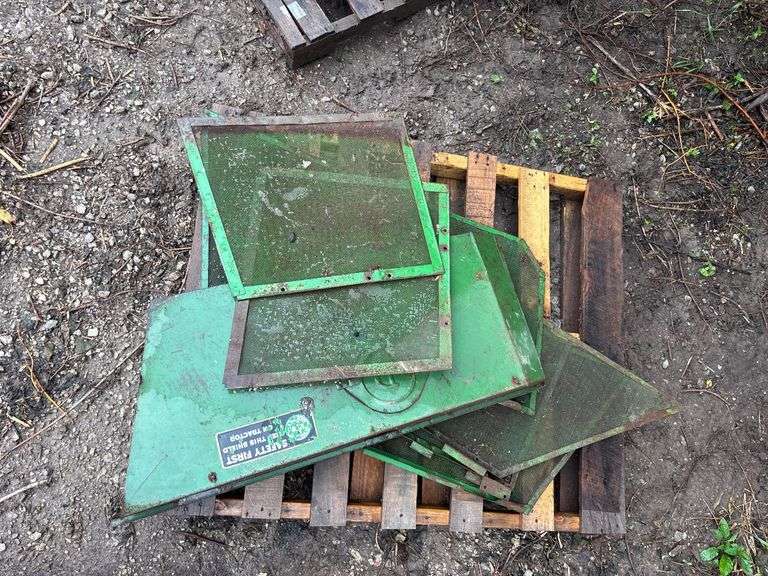 John Deere Covers image