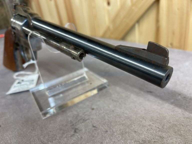 H&R Model 686 .22 LR  DA Revolver