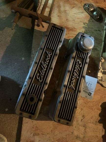 Edelbrock Valve Covers