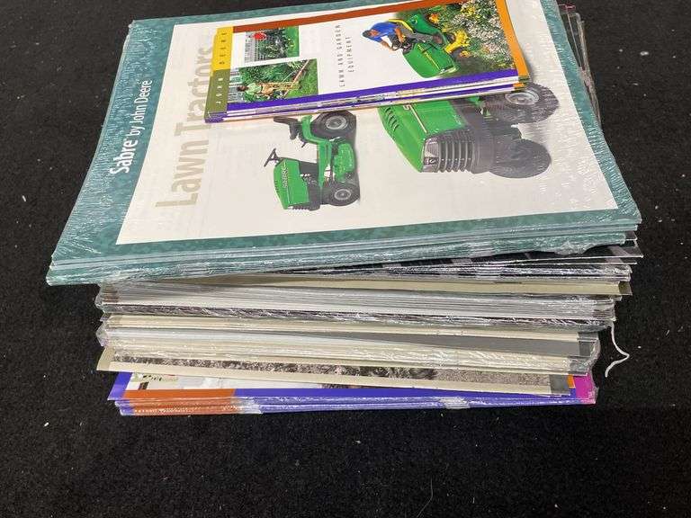 John Deere L&G Sales Literature