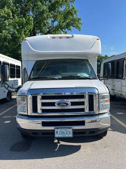 2016 Ford E450 Super Duty
