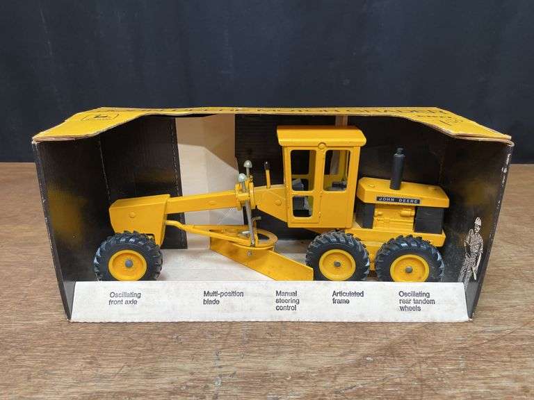 1/16 John Deere Motor Grader NIB Ertl image