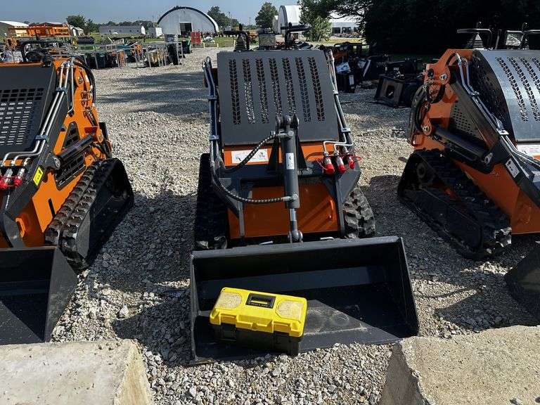 Mini Skid Steer image