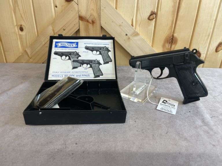 Walther Model PPK/s 9mm Kurz/.380 ACP Semiauto Pistol image