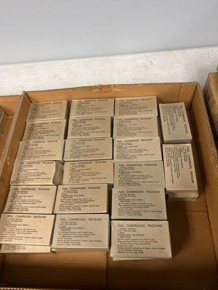 (40)-Compressed Trioxane Fuel Boxes
