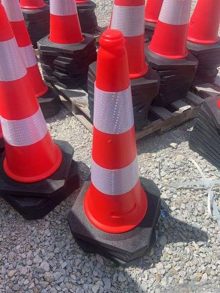 5 traffic cones image