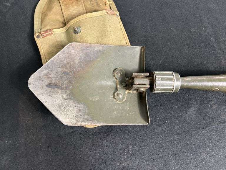 US Ames M-1943 Folding Shovel w/Canvas Carrier