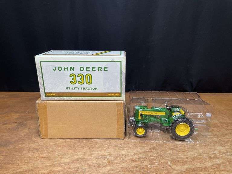 1/16 John Deere 330 2005 2 Cylinder NIB Ertl image