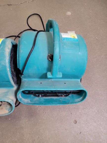 (2) Dri-Eaz Sahara Turbo Dryers Model: F351-SM