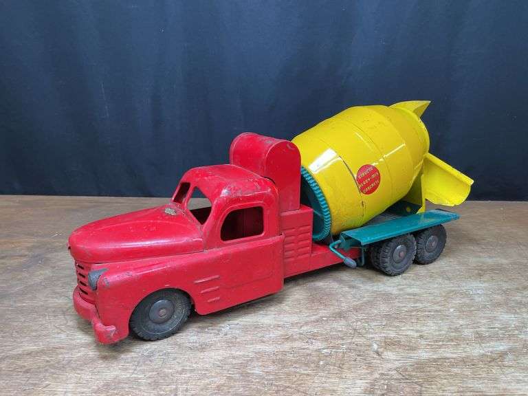 Structo Cement Mixer image