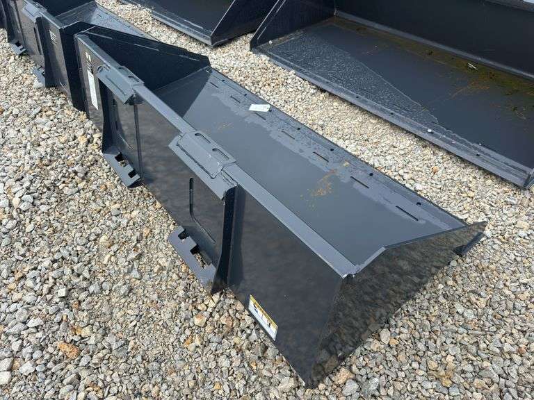 84" Track Duty Bucket image