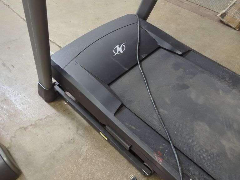 NordicTrack Dual Shock Cushioning Treadmill