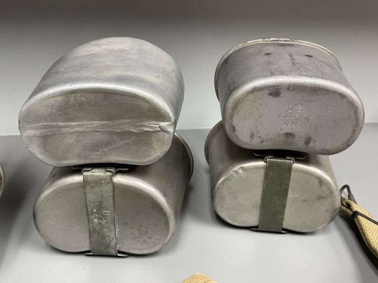 (4)-US WW2 Canteens w/Cups and Covers