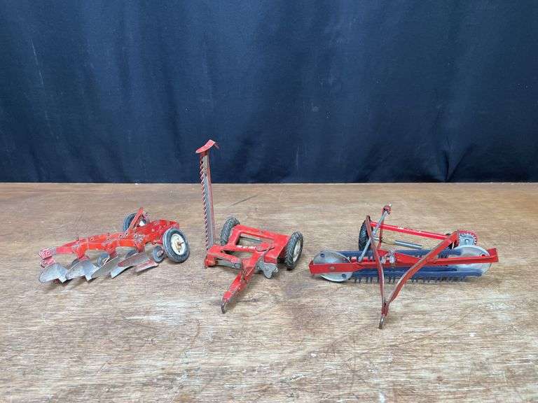 (3) 1/16 Tru-Scale Plow, Mower, Rake Carter image
