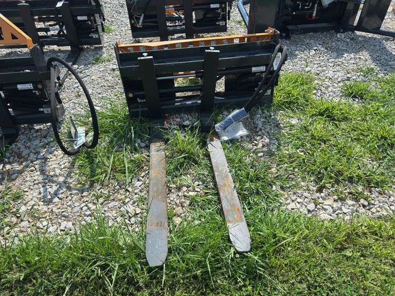 Hydrualic Skid Steer Fork Attachment image