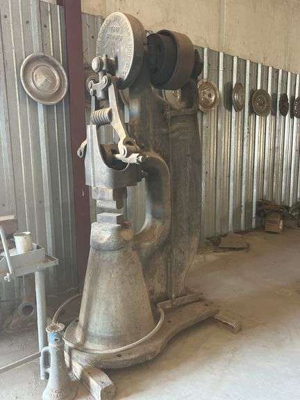 Mayer Brothers “The Little Giant” Trip Hammer image