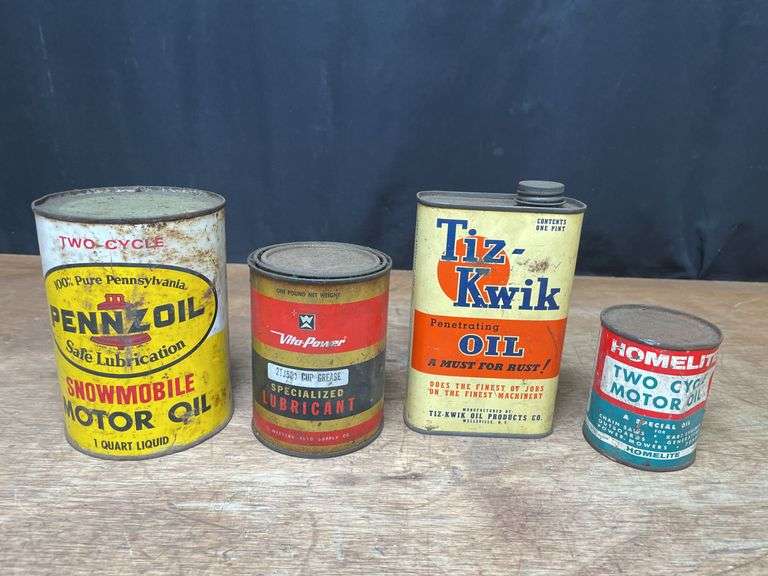 (4) Oil Cans image