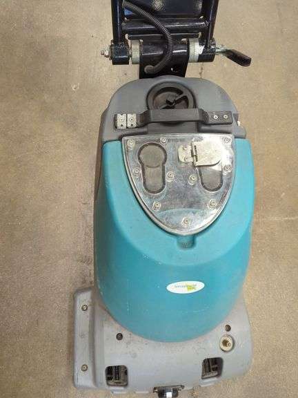 Servicemaster Floor Scrubber